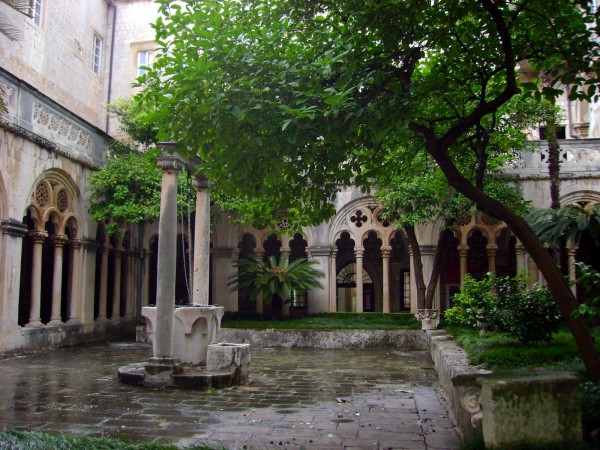 Доминиканский монастырь в Дубровнике